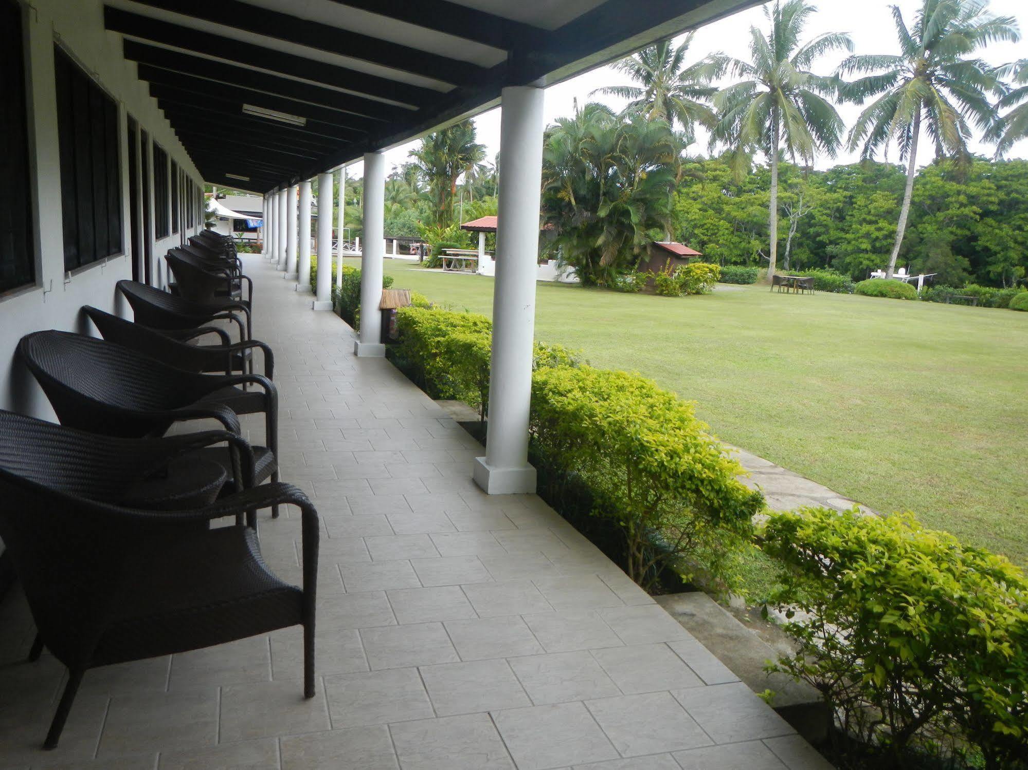 Club Oceanus Resort Pacific Harbour Exterior photo